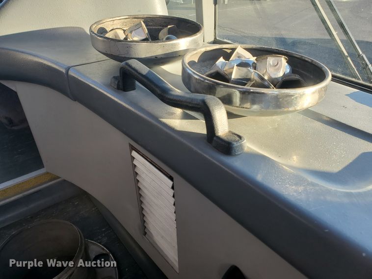 image for item HW9526 2000 Blue Bird LTC40  coach bus