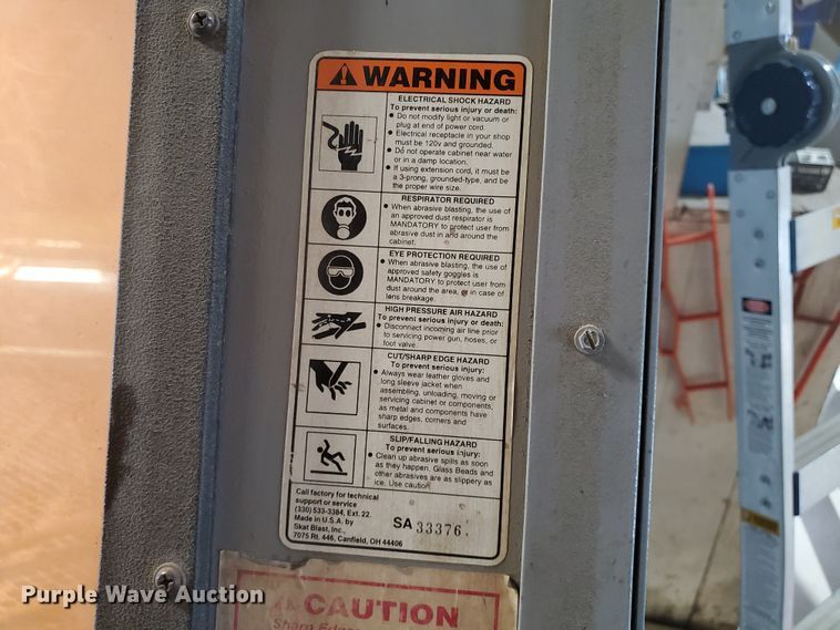 image for item HW9557 Skat Blast sand blasting cabinet