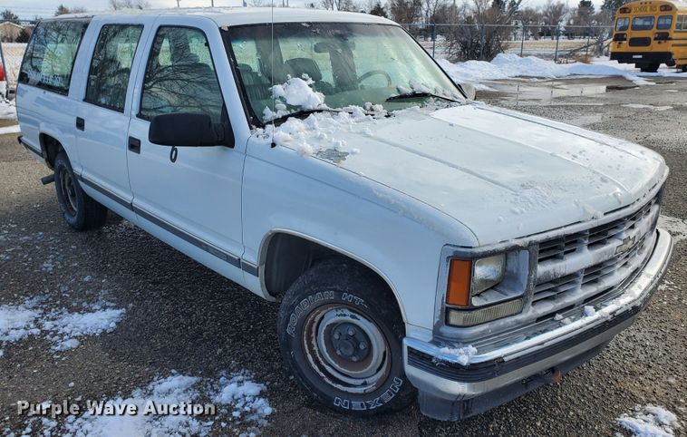 image for item HW9558 1997 Chevrolet Suburban  SUV