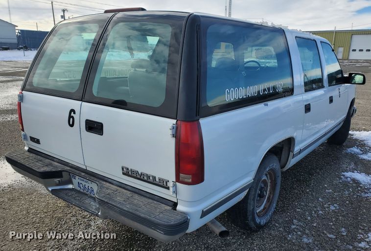 image for item HW9558 1997 Chevrolet Suburban  SUV