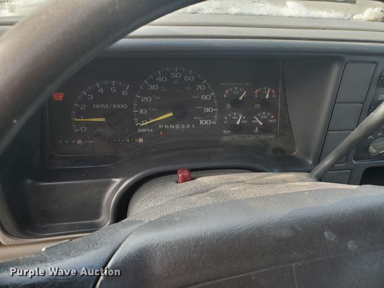 image for item HW9558 1997 Chevrolet Suburban  SUV