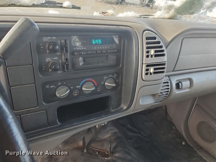 image for item HW9558 1997 Chevrolet Suburban  SUV