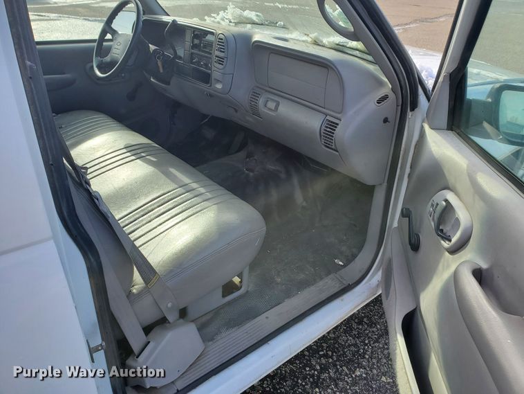 image for item HW9558 1997 Chevrolet Suburban  SUV