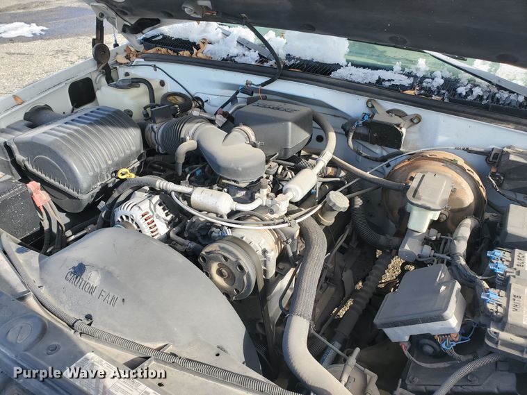 image for item HW9558 1997 Chevrolet Suburban  SUV