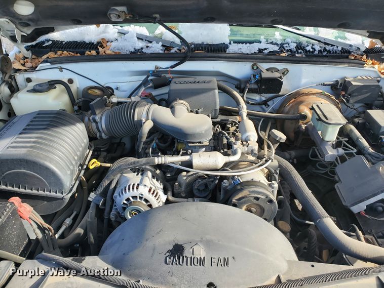 image for item HW9558 1997 Chevrolet Suburban  SUV