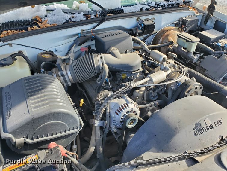 image for item HW9558 1997 Chevrolet Suburban  SUV