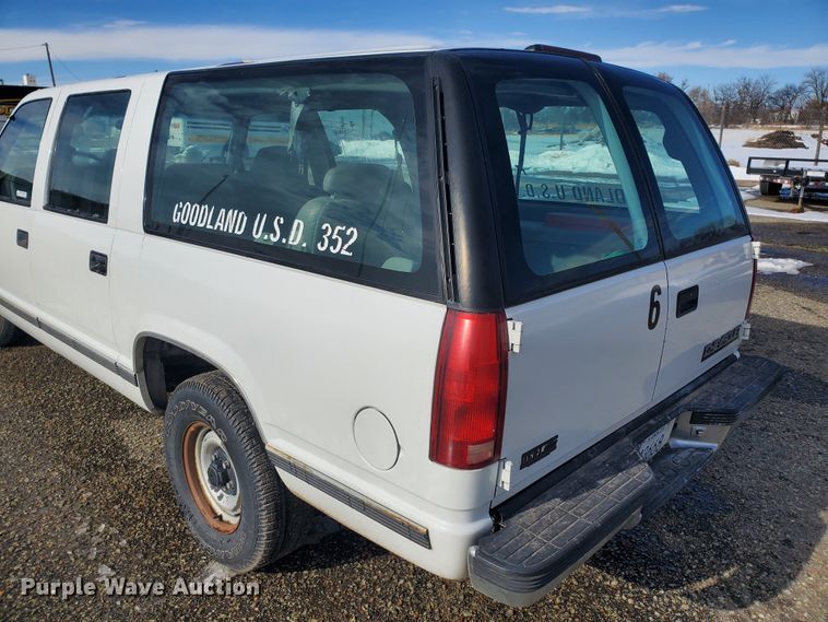 image for item HW9558 1997 Chevrolet Suburban  SUV
