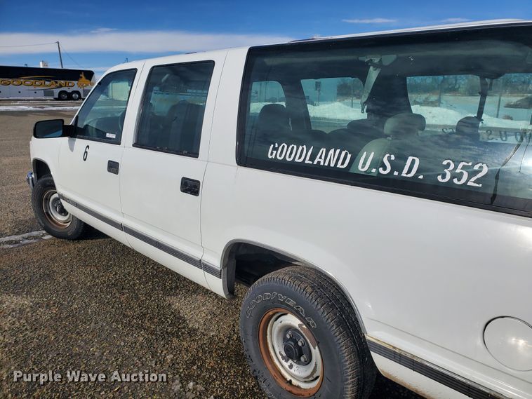 image for item HW9558 1997 Chevrolet Suburban  SUV