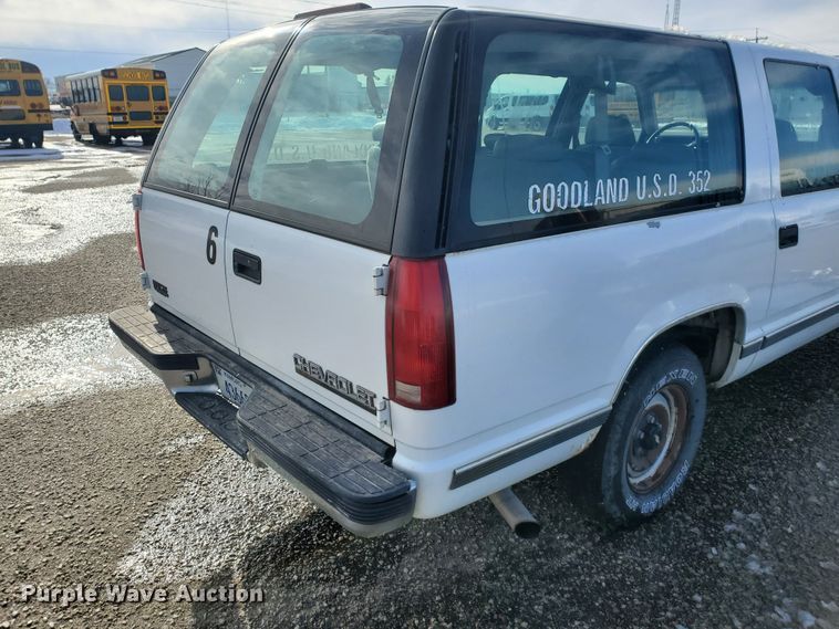 image for item HW9558 1997 Chevrolet Suburban  SUV
