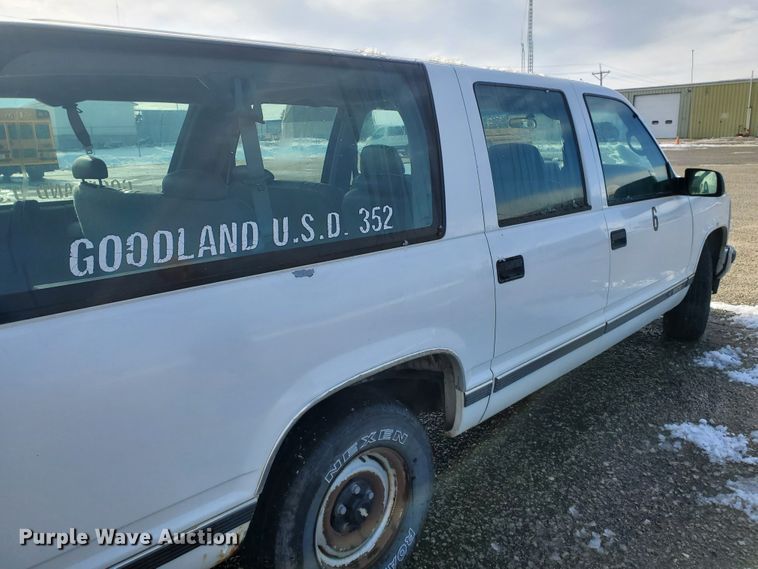 image for item HW9558 1997 Chevrolet Suburban  SUV