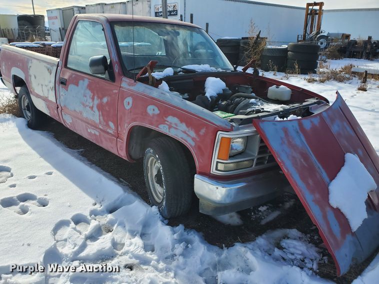 image for item HW9560 1988 Chevrolet C1500  pickup truck