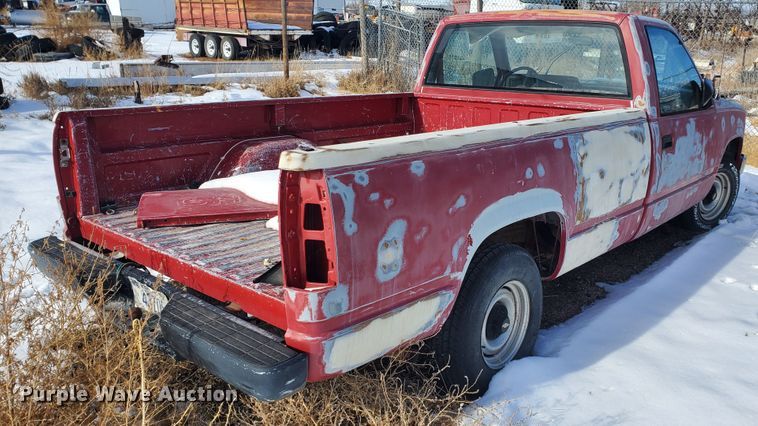 image for item HW9560 1988 Chevrolet C1500  pickup truck