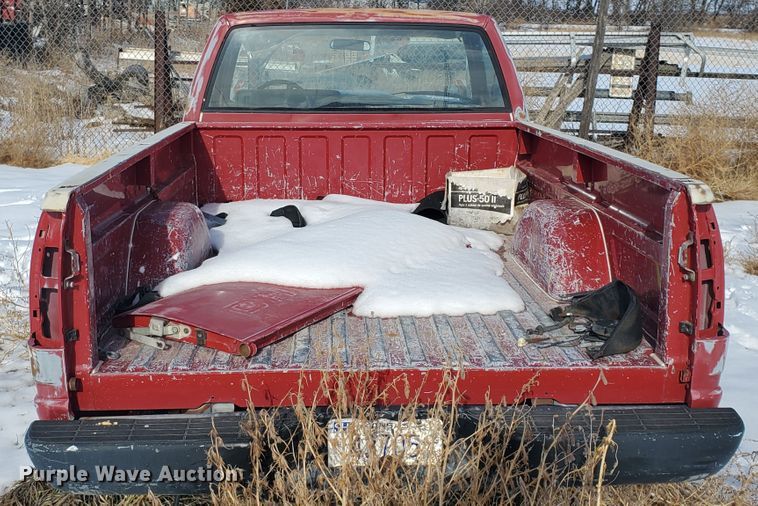 image for item HW9560 1988 Chevrolet C1500  pickup truck