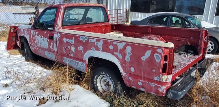 image for item HW9560 1988 Chevrolet C1500  pickup truck