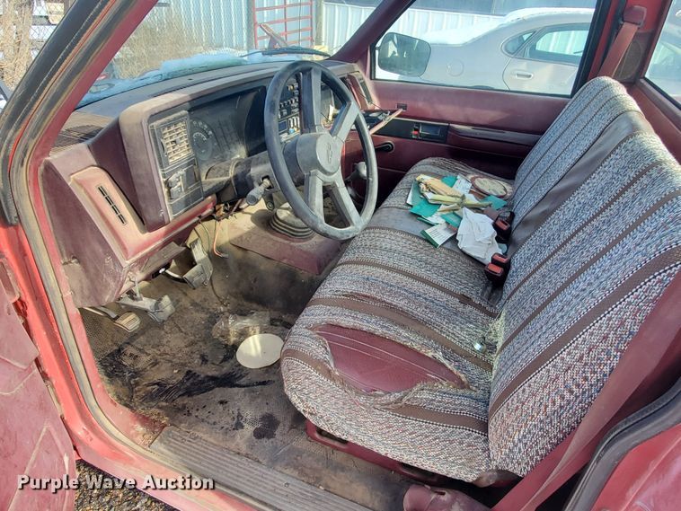 image for item HW9560 1988 Chevrolet C1500  pickup truck