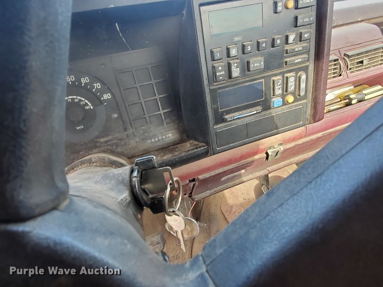 image for item HW9560 1988 Chevrolet C1500  pickup truck