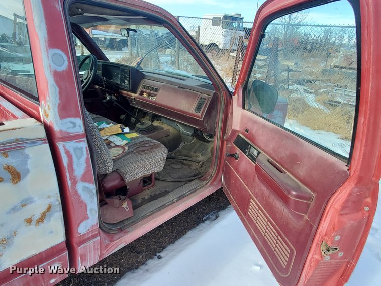 image for item HW9560 1988 Chevrolet C1500  pickup truck