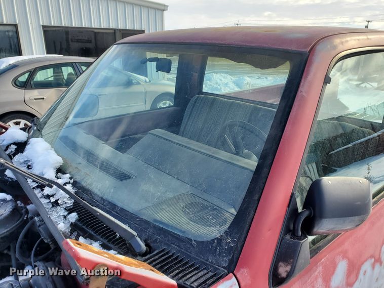 image for item HW9560 1988 Chevrolet C1500  pickup truck