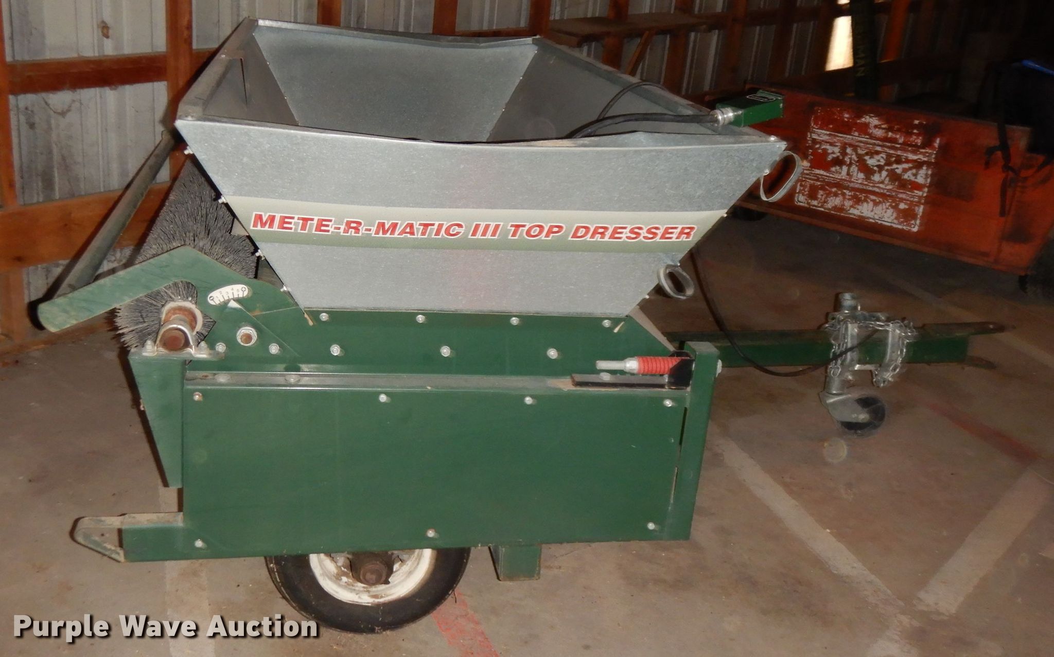 Turfco F12D MeteRMatic III top dresser spreader in Saint Marys, KS