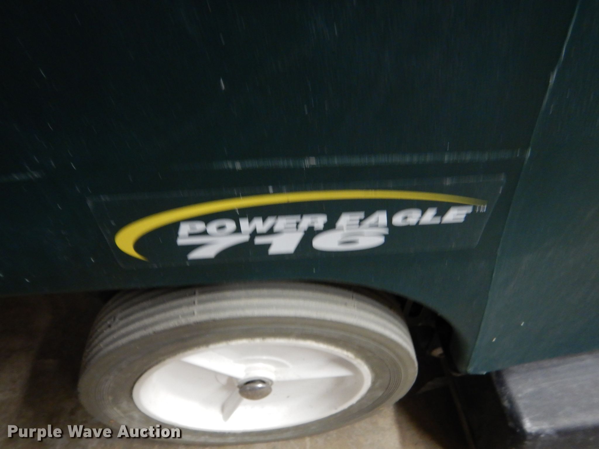 (4) Nobles Power Eagle carpet cleaners in Ottumwa, IA Item HU9908