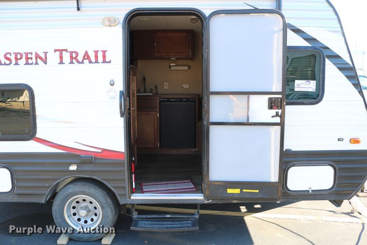 image for item DE1863 2014 Dutchmen Aspen Trail  camper