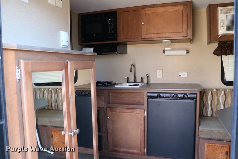 image for item DE1863 2014 Dutchmen Aspen Trail  camper