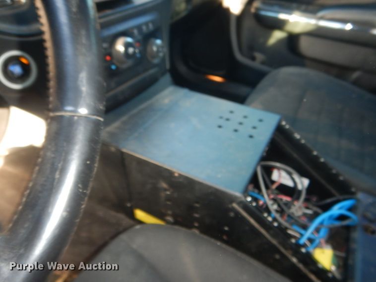 image for item DG4670 2011 Dodge Charger Police