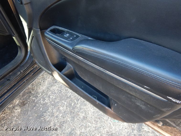 image for item DG4670 2011 Dodge Charger Police