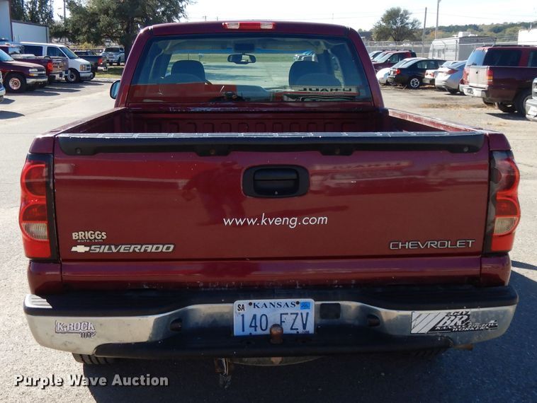 image for item DH3389 2005 Chevrolet Silverado 1500  Ext. Cab pickup truck