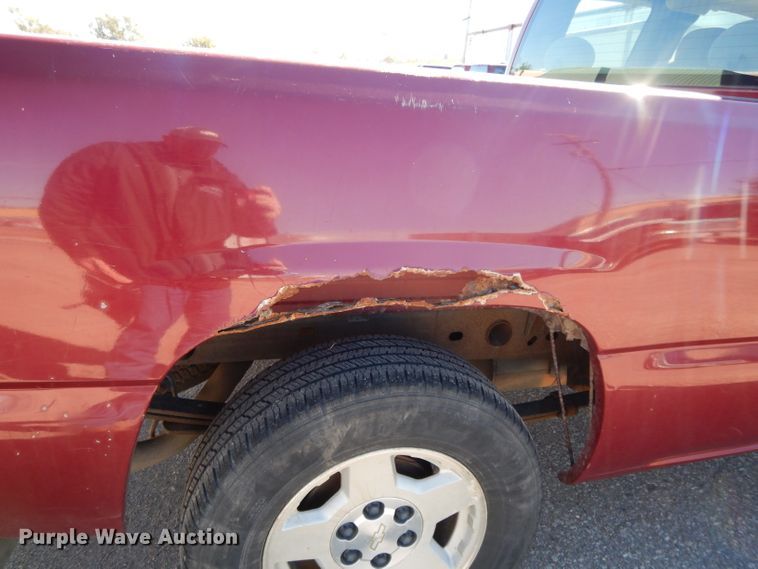 image for item DH3389 2005 Chevrolet Silverado 1500  Ext. Cab pickup truck