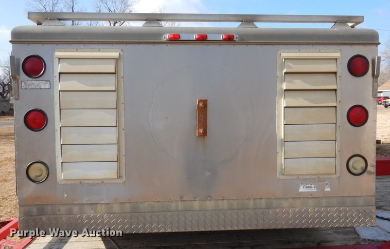 image for item DH5586 Pickup truck bed dog box