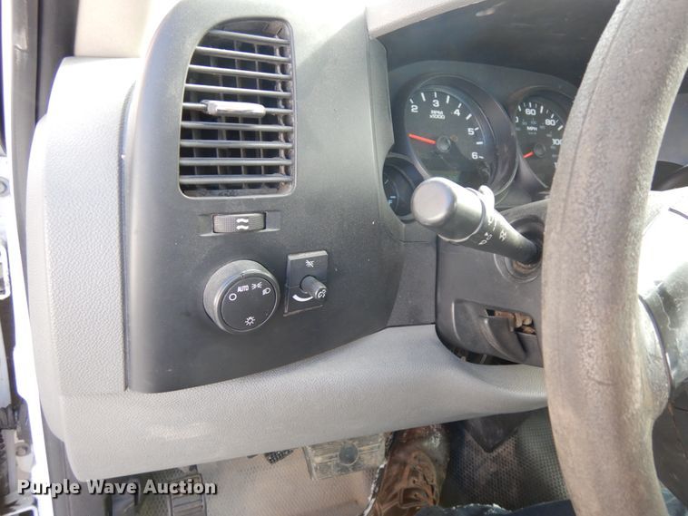 image for item DH6737 2008 Chevrolet Silverado 1500  pickup truck