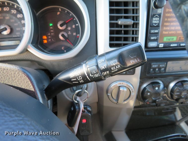 image for item DI3872 2004 Toyota 4Runner Limited  SUV