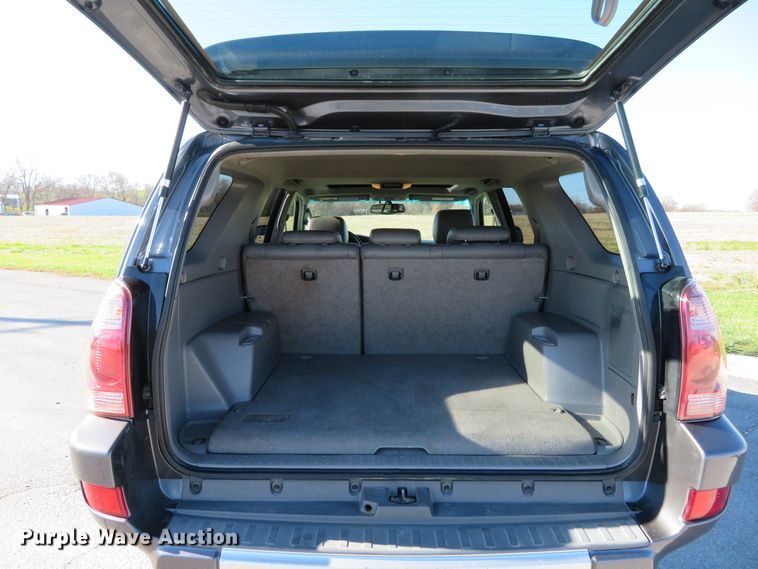 image for item DI3872 2004 Toyota 4Runner Limited  SUV