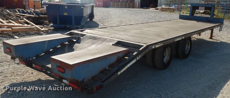 image for item DI7619 1999 HME equipment trailer