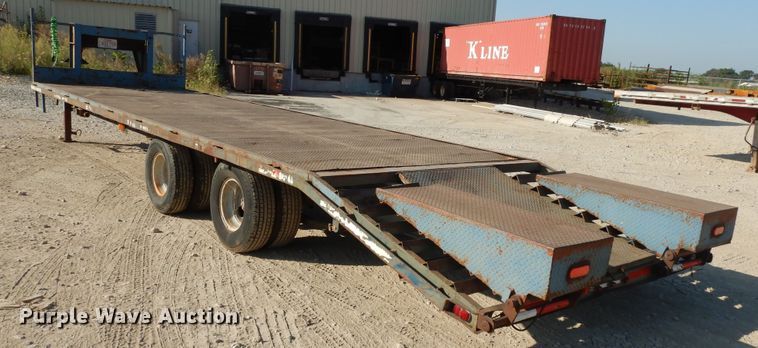 image for item DI7619 1999 HME equipment trailer