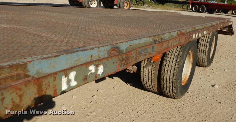 image for item DI7619 1999 HME equipment trailer