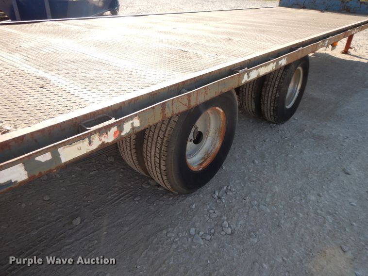 image for item DI7619 1999 HME equipment trailer