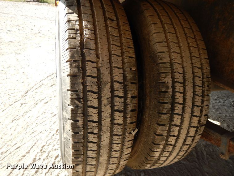 image for item DI7619 1999 HME equipment trailer