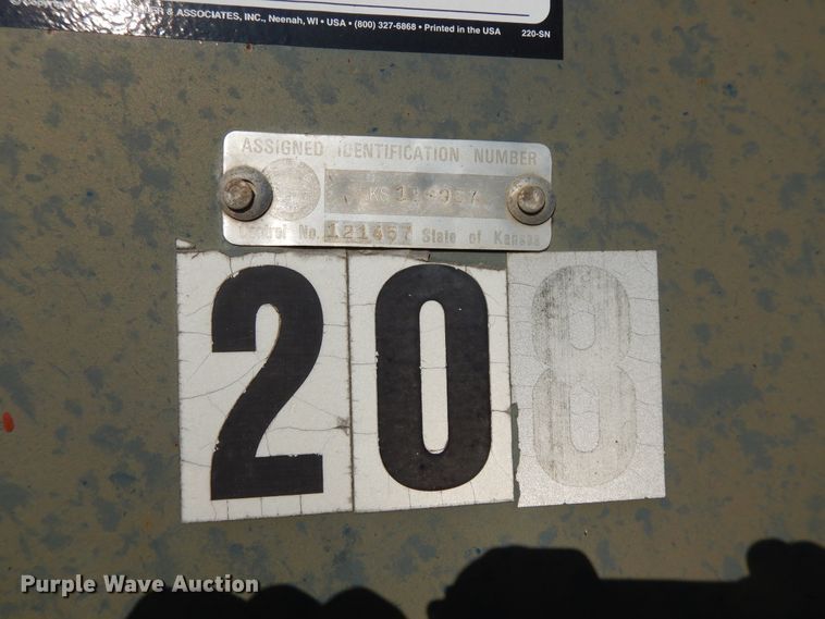 image for item DI7619 1999 HME equipment trailer