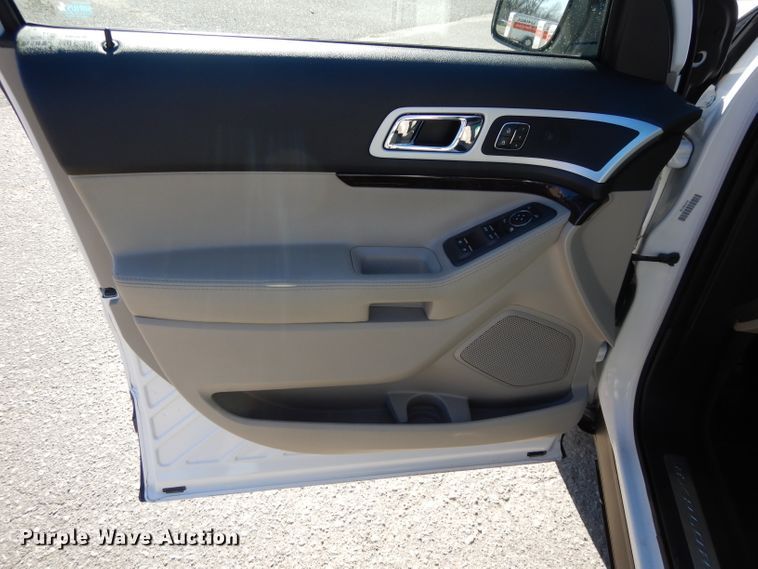 image for item DI8077 2013 Ford Explorer Limited  SUV