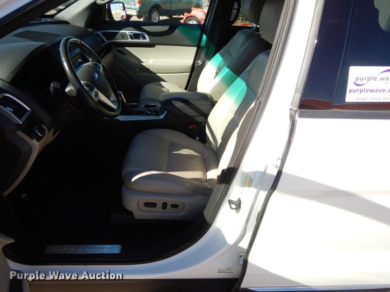 image for item DI8077 2013 Ford Explorer Limited  SUV