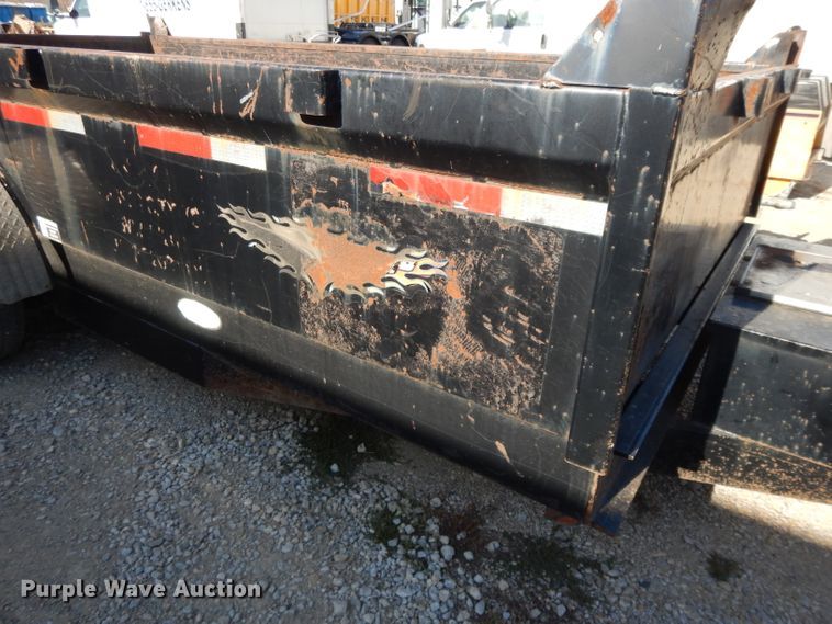 image for item DI8128 2004 H&H dump trailer