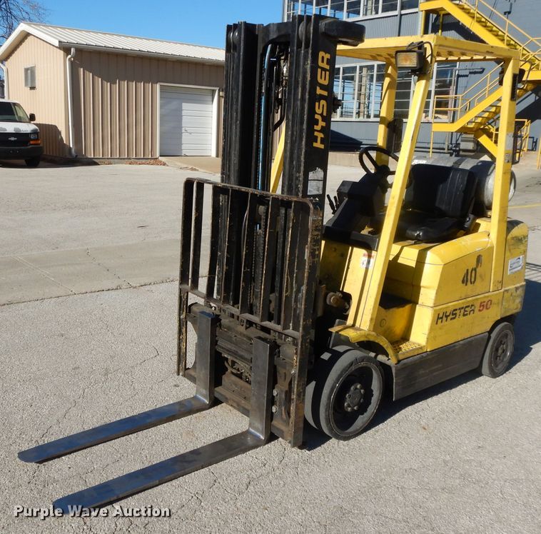 image for item DI8238 Hyster S50XM  forklift
