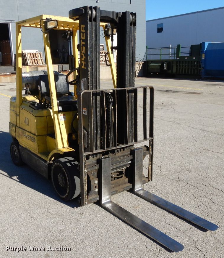image for item DI8238 Hyster S50XM  forklift