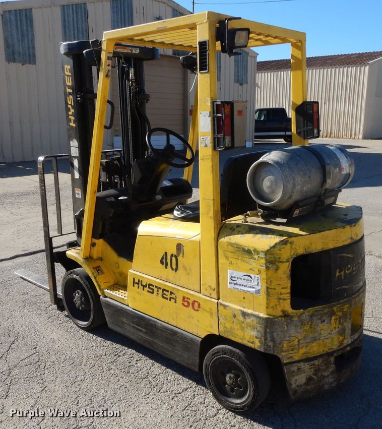 image for item DI8238 Hyster S50XM  forklift