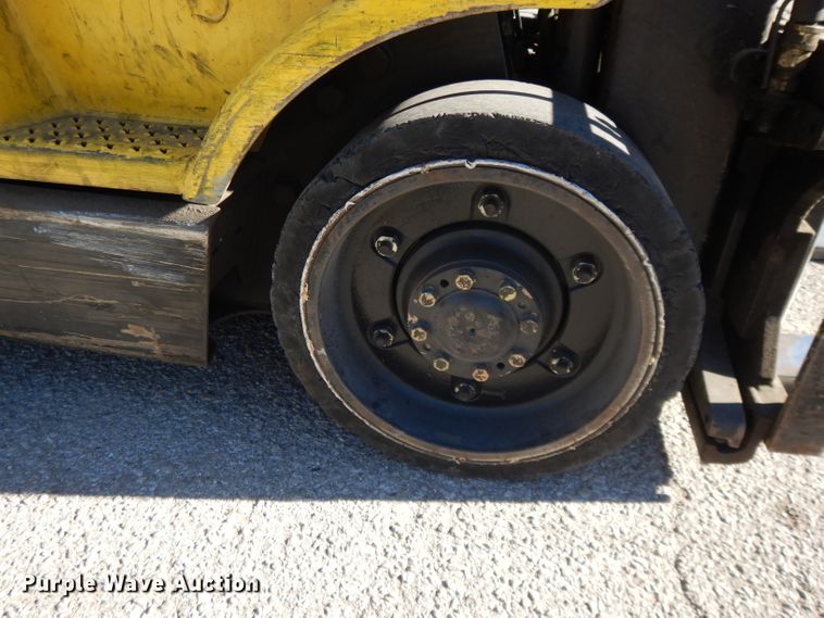 image for item DI8238 Hyster S50XM  forklift