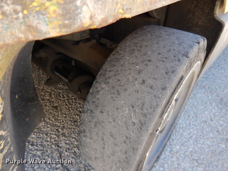 image for item DI8238 Hyster S50XM  forklift