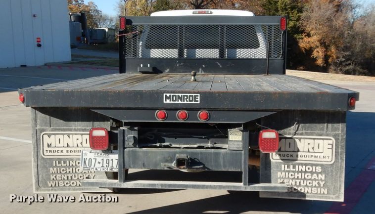 image for item DJ8131 2012 Ford F550 Super Duty  Crew Cab flatbed truck