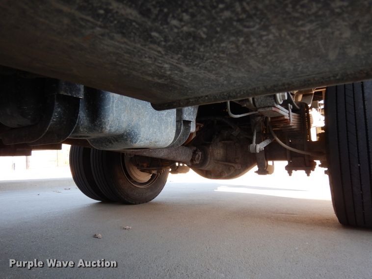 image for item DJ8131 2012 Ford F550 Super Duty  Crew Cab flatbed truck